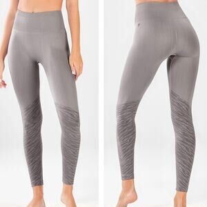 Fabletics Leggings Small Gray Animal Print Seamless High Waist